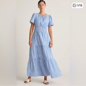 Quince Organic Cotton Poplin Tiered Maxi Dress Size M Blue and White V neck